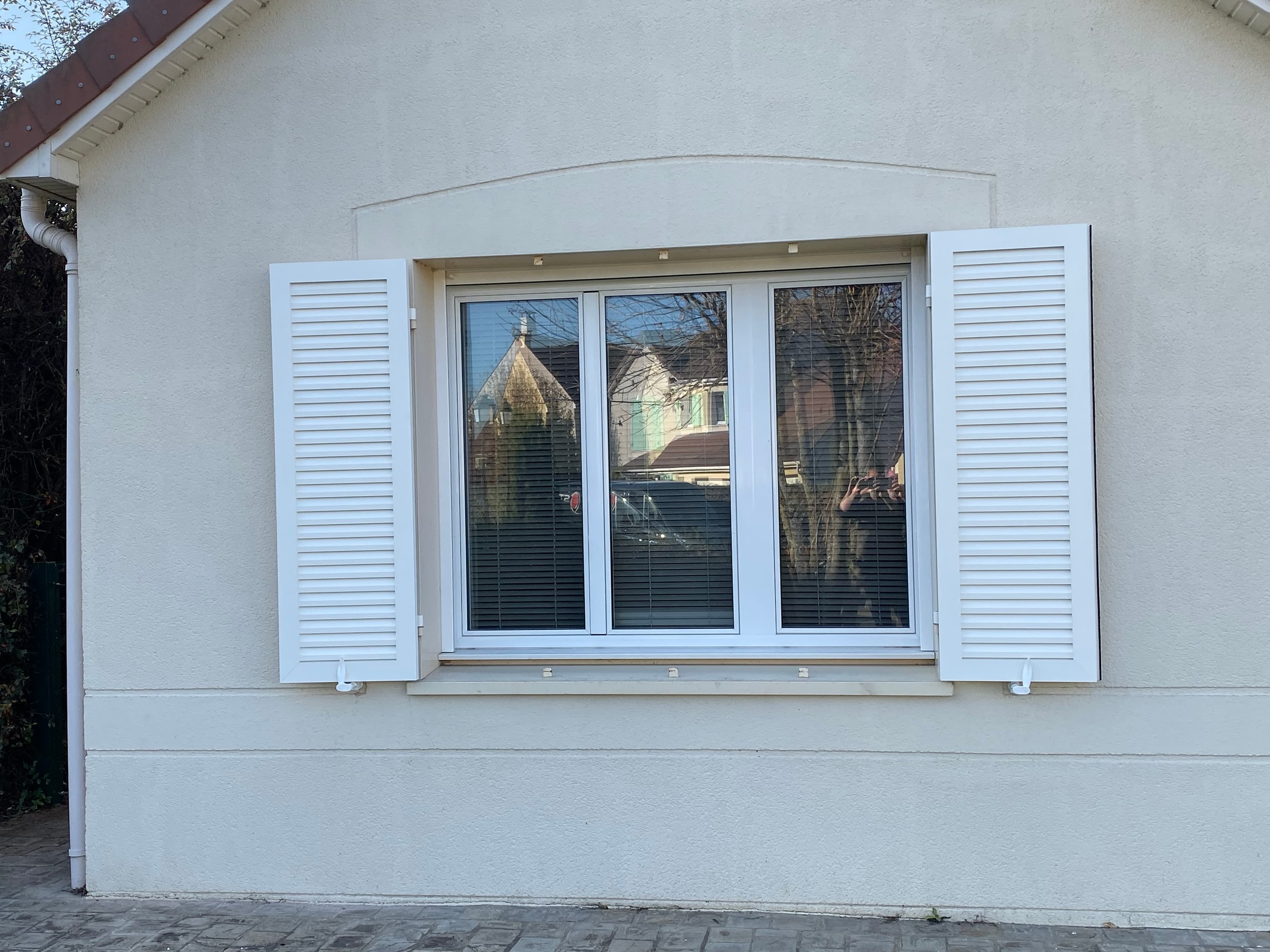 Motorisation Solaire pour Volets Battants